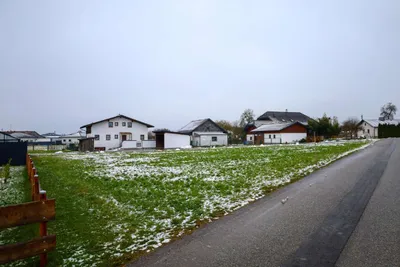 Grundstück kaufen in Ried im Innkreis – 1 049 m², € 59.900 – Bild 2 von 16