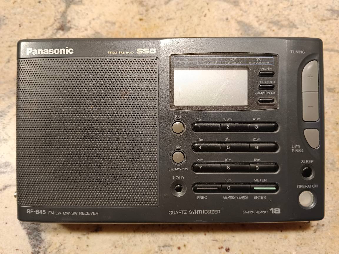 Used Panasonic RF-B45 Radios for Sale | HifiShark.com