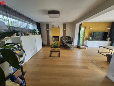 4-Zimmer-Immobilie kaufen in Gmunden – 300 m², € 899.000 – Bild 5 von 9