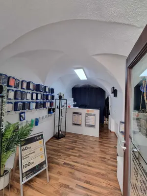Gewerbeimmobilie mieten in Innsbruck-Land – 13 m², € 300 – Bild 2 von 9