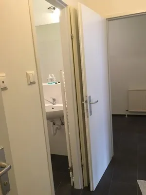2-Zimmer-Wohnung kaufen in Wien – 50 m², € 200.000 – Bild 5 von 16