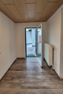 2-Zimmer-Wohnung kaufen in Neunkirchen – 56 m², € 109.000 – Bild 14 von 15
