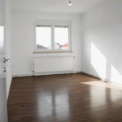 2-Zimmer-Wohnung kaufen in Neunkirchen – 56 m², € 109.000 – Bild 3 von 15