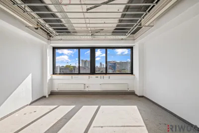 Gewerbeimmobilie mieten in Wien – 3 297 m², € 10 – Bild 8 von 20