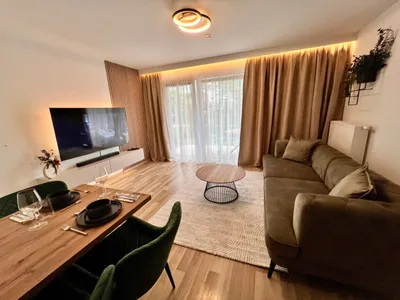 Premium 1-Bedroom Garden Apartment in Vienna's Sonnwendviertel - All Bills Included
