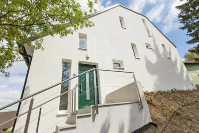 7-Zimmer-Haus mieten in Wien – 210 m², € 4.400 – Bild 18 von 22