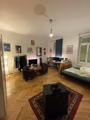Sofort beziehbares Zimmer in 5er WG – Bild 3