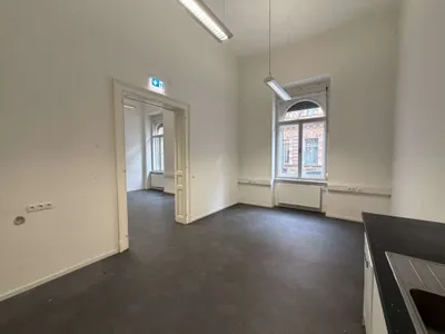 3-Zimmer-Gewerbeimmobilie mieten in Graz – 129 m², € 1.990 – Bild 25 von 31