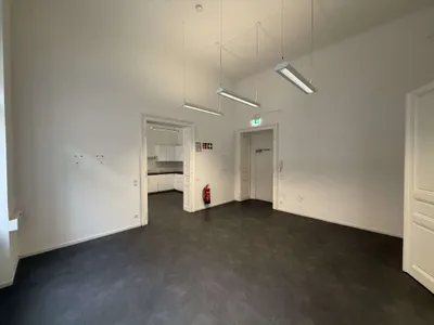 3-Zimmer-Gewerbeimmobilie mieten in Graz – 129 m², € 1.990 – Bild 30 von 31