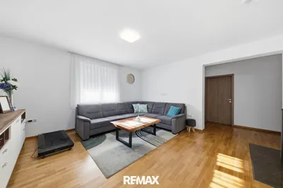 Gewerbeimmobilie kaufen in Hollabrunn – 300,18 m², € 1.050.000 – Bild 25 von 48