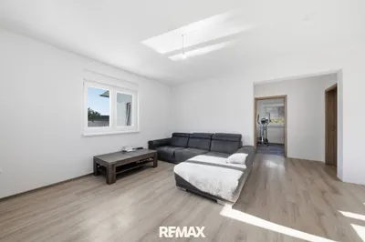 Gewerbeimmobilie kaufen in Hollabrunn – 300,18 m², € 1.050.000 – Bild 36 von 48