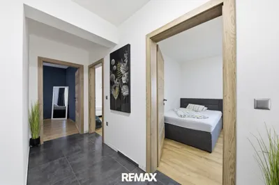 Gewerbeimmobilie kaufen in Hollabrunn – 300,18 m², € 1.050.000 – Bild 18 von 48