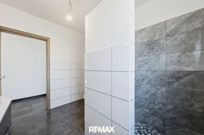 Gewerbeimmobilie kaufen in Hollabrunn – 300,18 m², € 1.050.000 – Bild 35 von 48