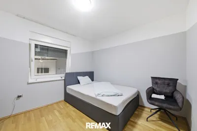 Gewerbeimmobilie kaufen in Hollabrunn – 300,18 m², € 1.050.000 – Bild 32 von 48