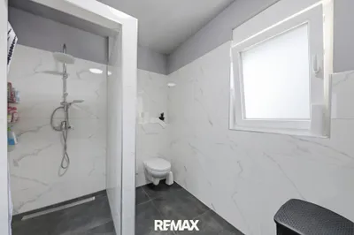 Gewerbeimmobilie kaufen in Hollabrunn – 300,18 m², € 1.050.000 – Bild 34 von 48