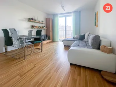 2-Zimmer-Wohnung mieten in Linz – 42 m², € 828 – Bild 2 von 8