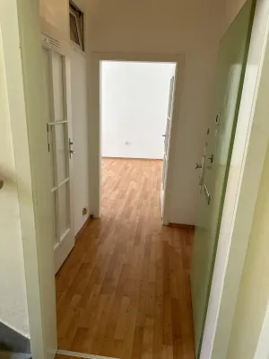1-Zimmer-Wohnung mieten in Baden – 28 m², € 650 – Bild 4 von 12