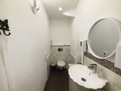 5-Zimmer-Gewerbeimmobilie mieten in Eisenstadt – 119 m², € 1.500 – Bild 11 von 14