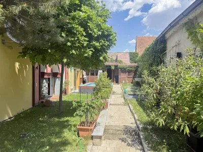 9-Zimmer-Gewerbeimmobilie kaufen in Wiener Neustadt Land – 383 m², € 680.000