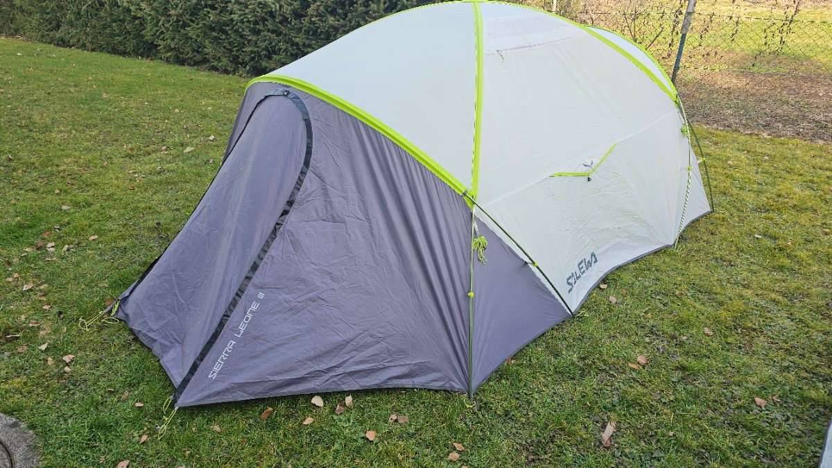 schlafsack isomatte Isomatte Ultraleicht mit Kissen, Kleines Packmaß, nur 670g, aufblasbar –  NORDBÄR main image 1