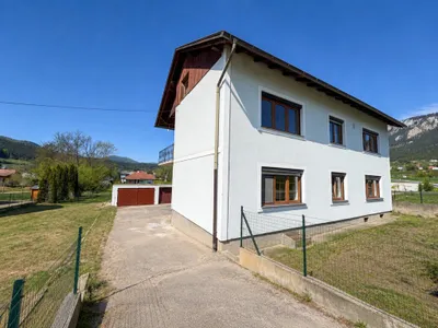 Haus kaufen in Neunkirchen – 190 m², € 275.000 – Bild 2 von 34
