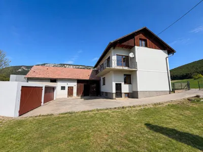 Haus kaufen in Neunkirchen – 190 m², € 275.000 – Bild 33 von 34