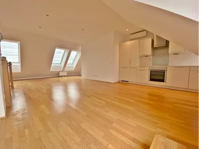 4-Zimmer Dachterrassen-Maisonette mit 360°-Wien-Blick in zentraler Ruhelage