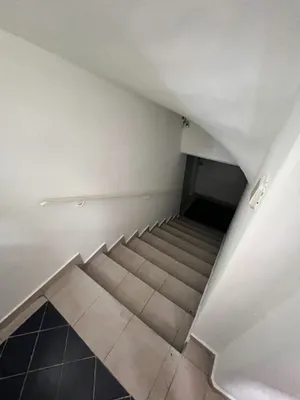 6-Zimmer-Immobilie mieten in Salzburg Stadt – 165 m², € 4.000 – Bild 16 von 47