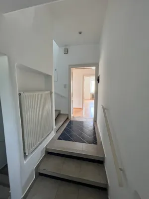 6-Zimmer-Immobilie mieten in Salzburg Stadt – 165 m², € 4.000 – Bild 15 von 47