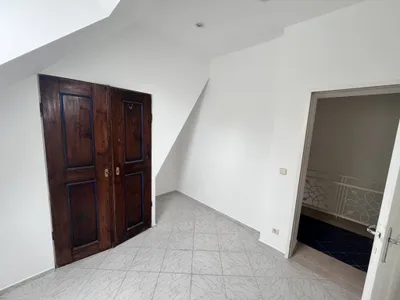 6-Zimmer-Immobilie mieten in Salzburg Stadt – 165 m², € 4.000 – Bild 31 von 47