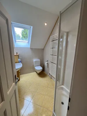 6-Zimmer-Immobilie mieten in Salzburg Stadt – 165 m², € 4.000 – Bild 32 von 47