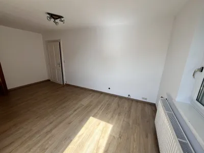6-Zimmer-Immobilie mieten in Salzburg Stadt – 165 m², € 4.000 – Bild 38 von 47