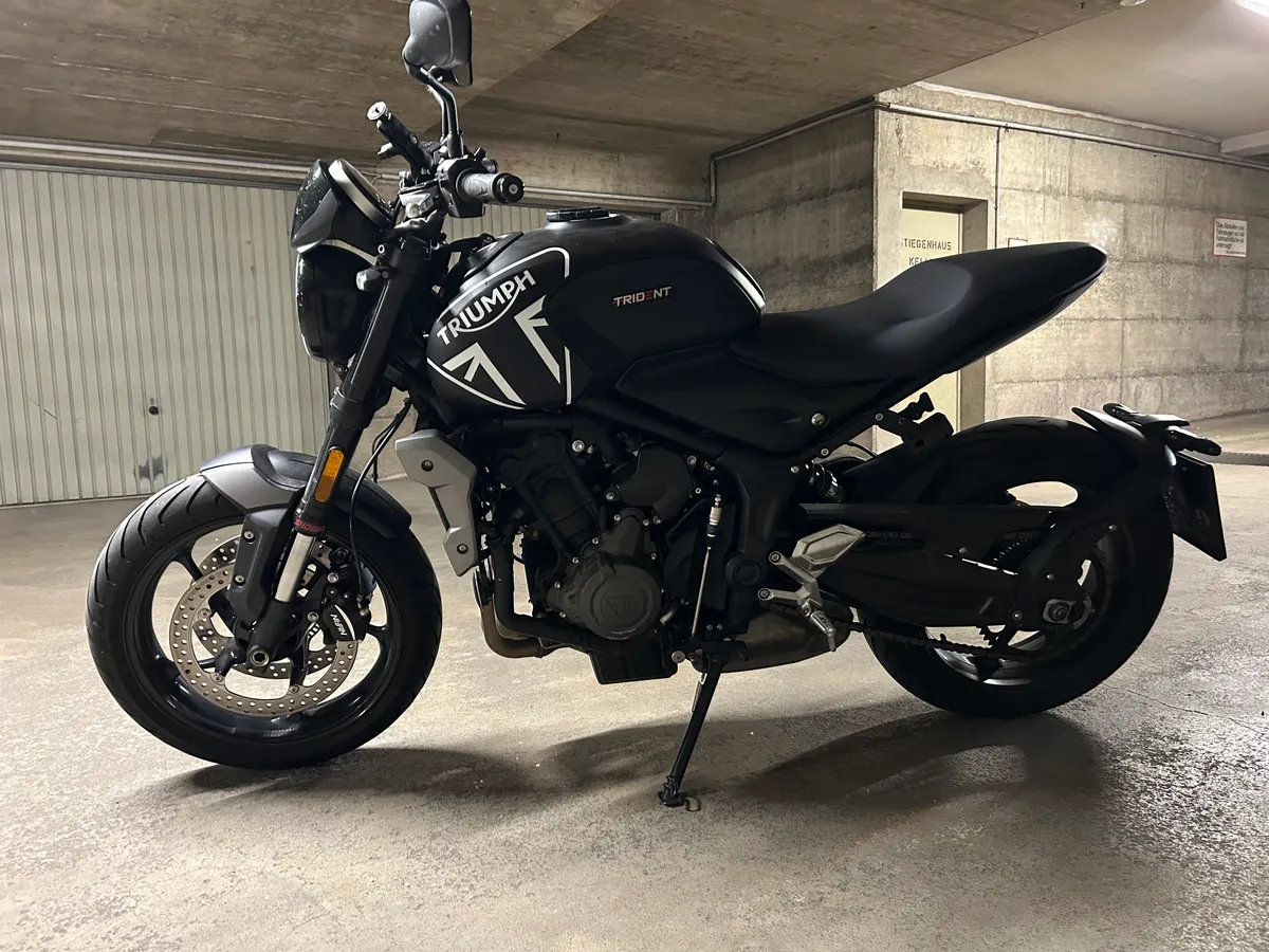 Triumph Trident 660