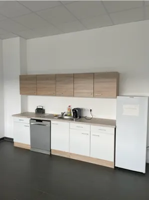 Gewerbeimmobilie mieten in Bruck an der Leitha – € 6 – Bild 4 von 10