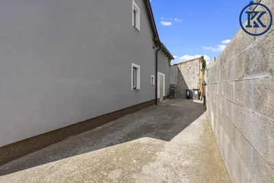8-Zimmer-Haus kaufen in Hollabrunn – 307,35 m², € 370.000 – Bild 33 von 48