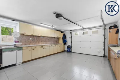 8-Zimmer-Haus kaufen in Hollabrunn – 307,35 m², € 370.000 – Bild 31 von 48