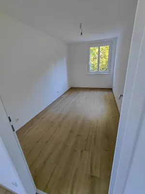 3-Zimmer-Wohnung mieten in Neunkirchen – 69 m², € 770 – Bild 8 von 9