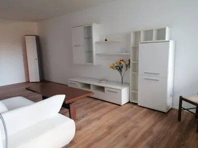 1-Zimmer-Wohnung mieten in Salzburg Stadt – 38 m², € 890 – Bild 8 von 9