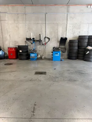 3-Zimmer-Gewerbeimmobilie mieten in Korneuburg – 184 m², € 2.688 – Bild 12 von 23