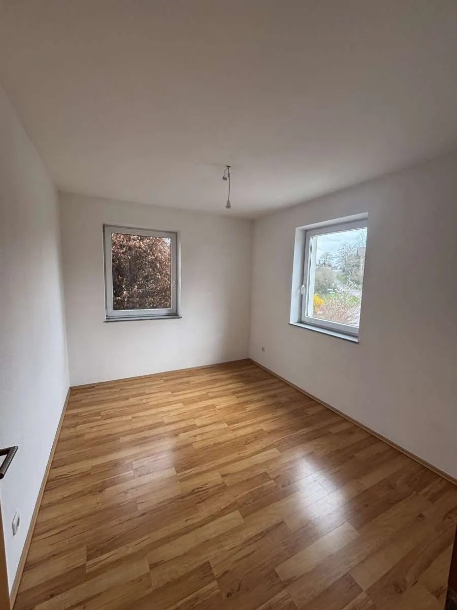 SCHÖNE HELLE MIETWOHNUNG - Ansicht 3