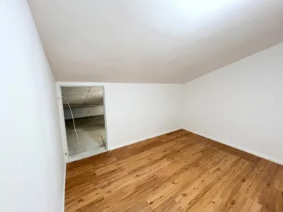 7-Zimmer-Wohnung mieten in Linz Land – 121 m², € 1.450 – Bild 15 von 19