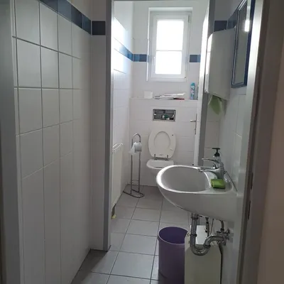 3-Zimmer-Gewerbeimmobilie mieten in Wiener Neustadt – 100 m², € 1.500 – Bild 11 von 12