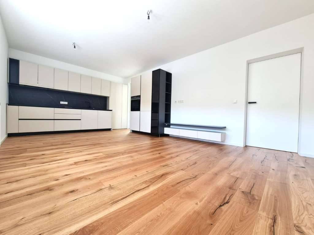 *WALTENDORF - 5 MINUTEN ZUM LKH! DESIGNER-WOHNUNG AM FUßE DES GRAZER RUCKERLBERGS!*, Graz
