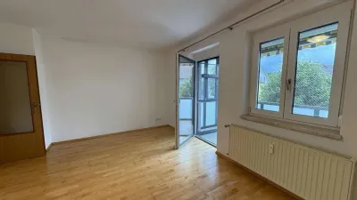 3-Zimmer-Wohnung mieten in Vöcklabruck – 72 m², € 900 – Bild 2 von 12