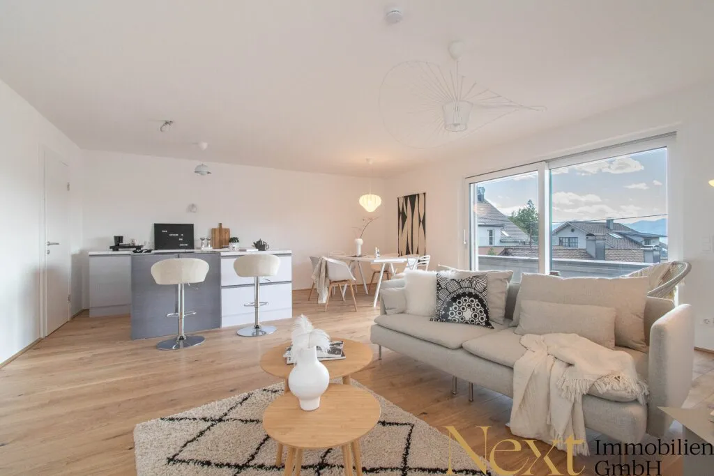 Herrliche 4-Zimmer-Wohnung samt großzügigem Balkon mit Seeblick in Gehnähe zum Attersee! – pohled 2