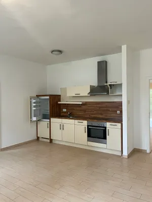 2-Zimmer-Wohnung mieten in Graz – 75 m², € 990 – Bild 2 von 7