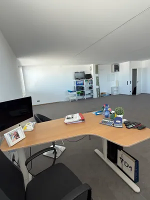 3-Zimmer-Gewerbeimmobilie mieten in Gänserndorf – 180 m², € 2.500 – Bild 13 von 15