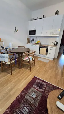 39m2 Wohnung im 15en mit Ablöse langfristige Miete – Bild 2