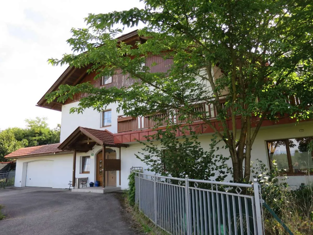 Sehr schönes Wohnhaus in Tigring in der Gemeinde Moosburg zu verkaufen! - Ansicht 3