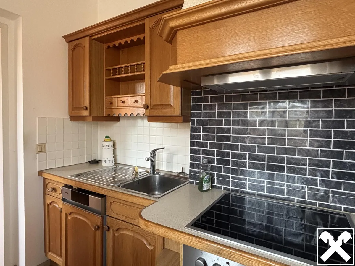 MIETE: 3‑Zimmer‑Wohnung - teilmöbliert inkl. Garage – pohled 3